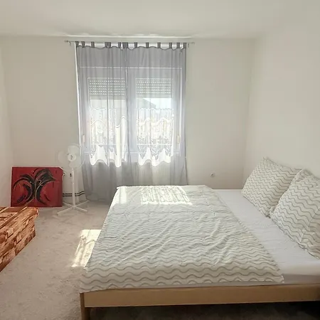 2 Bedroom In Apartmán *