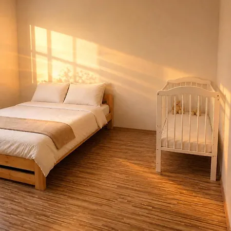 Spacious 2 Bedroom Apartment With Private Garage In Stupava